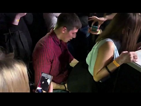 ❤️ Sex real într-un club de noapte rusesc. O rusoaică de 18 ani în anus și vagin futută într-un club de noapte at porn ro.hentaisun.ru ❌❤
